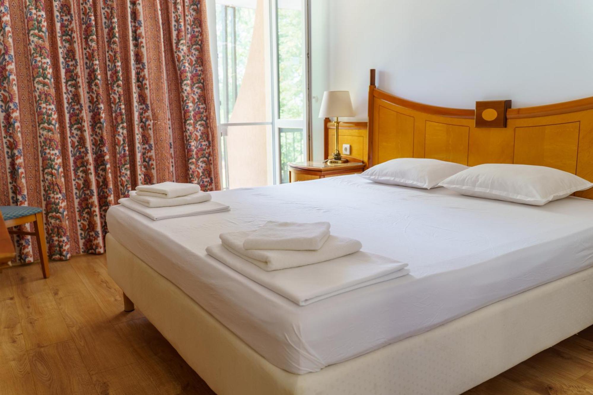 Hotel Navi Шабла Экстерьер фото